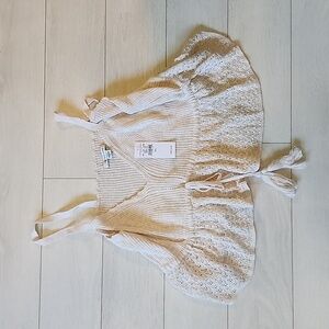 American eagle crochet style top